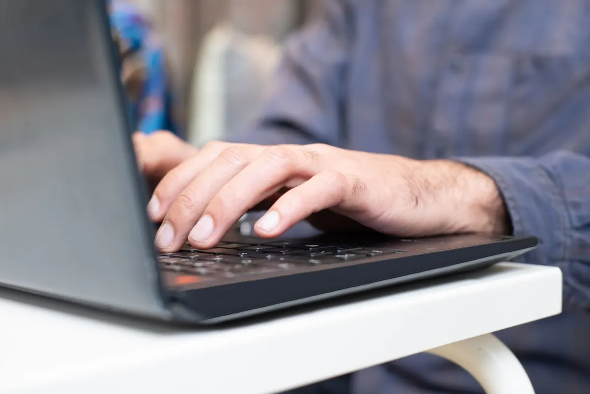 Common Prompting Mistakes Beginners Make and How to Fix Each One